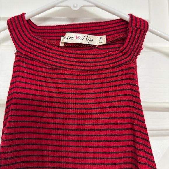 Women’s Sleeveless Bodysuit Medium Red Black Stripe High Neck Stretch Snap Shut - Picture 3 of 7
